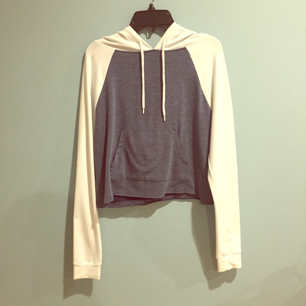 Cropped Hoodie